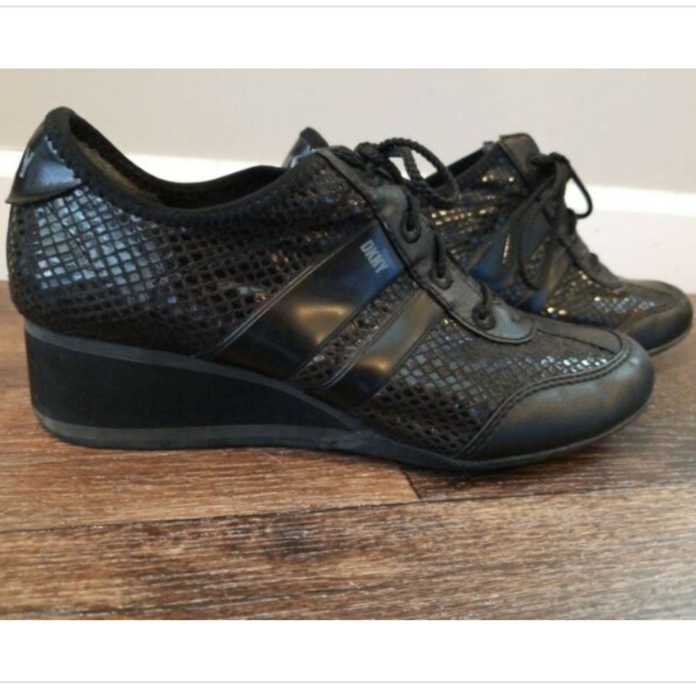 Wedge Lace-Up Fashion Sneakers Faux Snakeskin